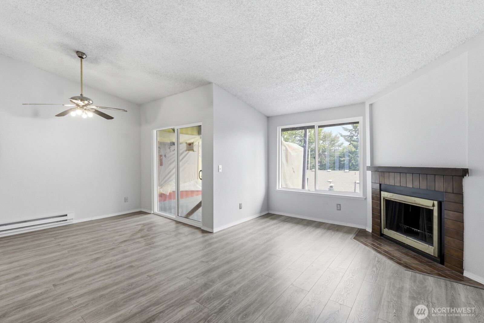 4002 S 158th Street F Property Photo 2