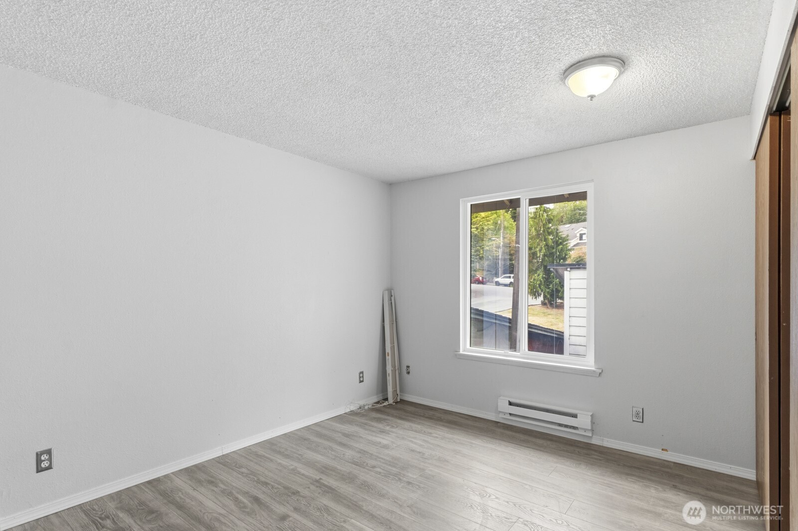4002 S 158th Street F Property Photo 12