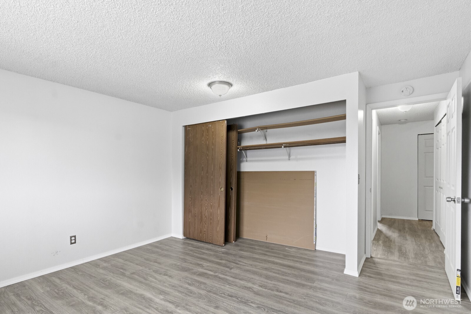 4002 S 158th Street F Property Photo 17