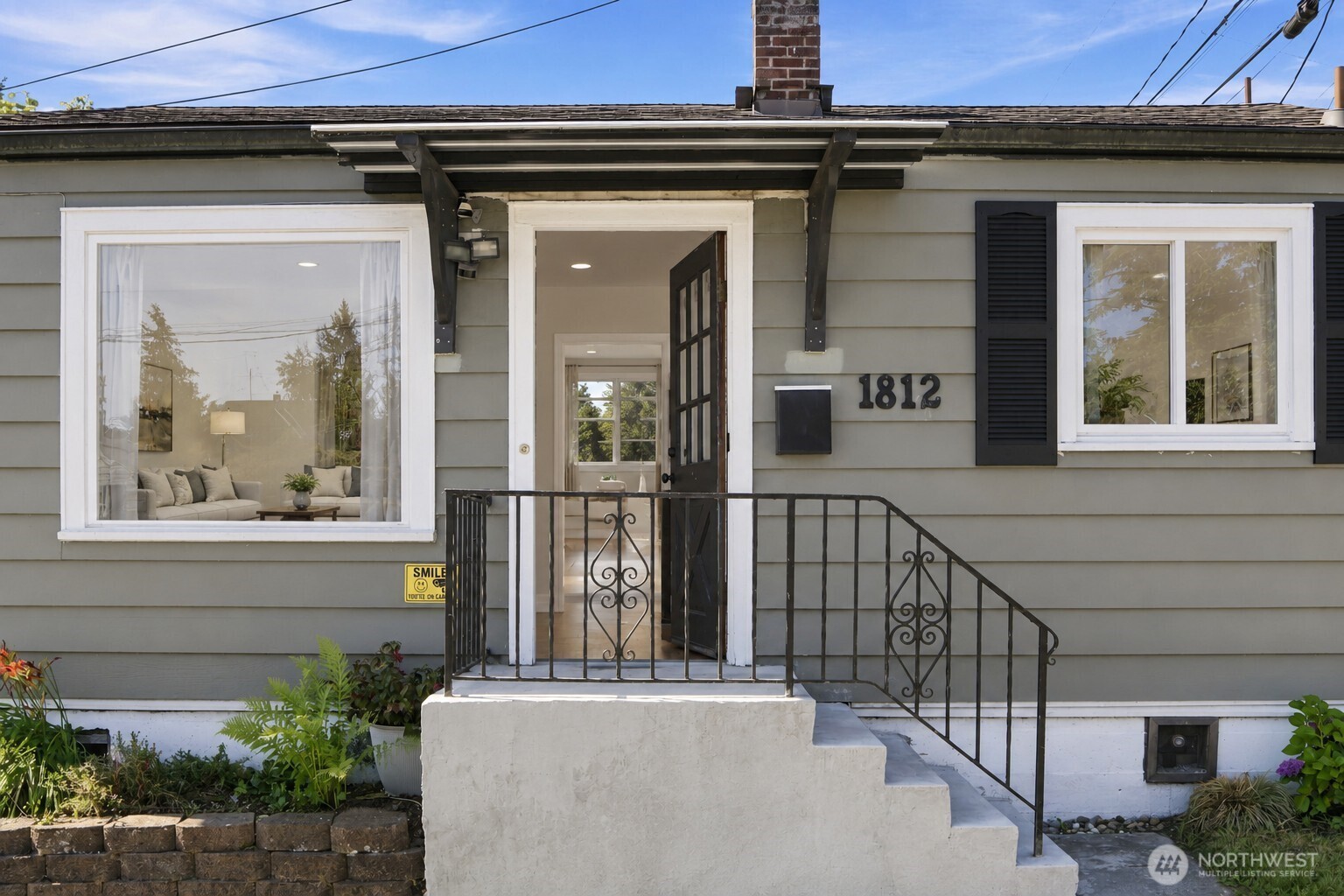 1812 23rd Street Property Photo 2