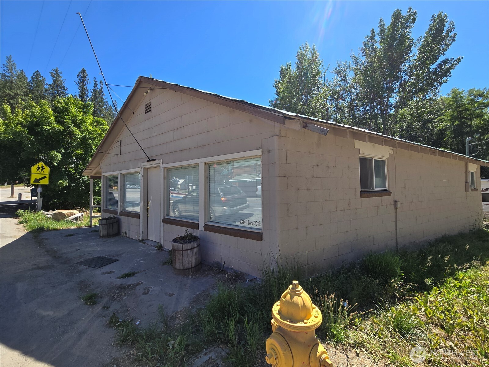 4984 Hwy 25 Property Photo 3