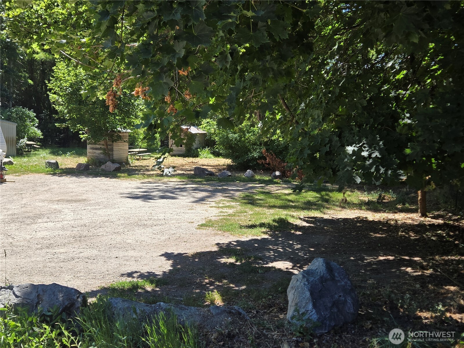 4984 Hwy 25 Property Photo 9