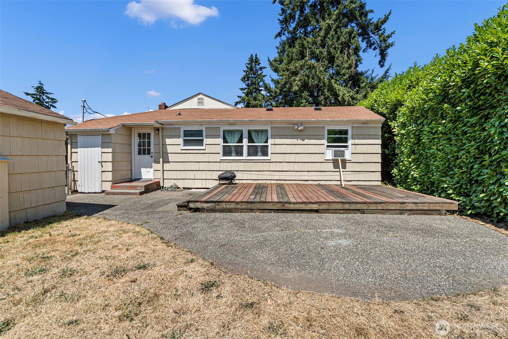 8503 33rd Avenue Property Photo 7
