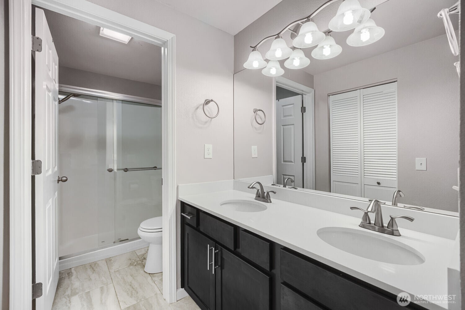 3100 W Commodore Way 305 Property Photo 28