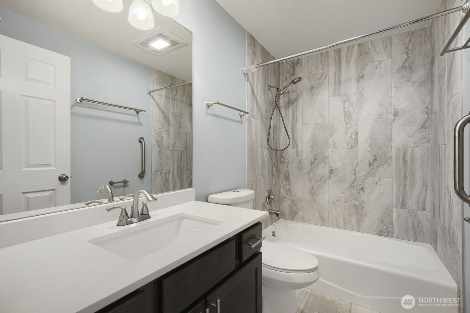 3100 W Commodore Way 305 Property Photo 29