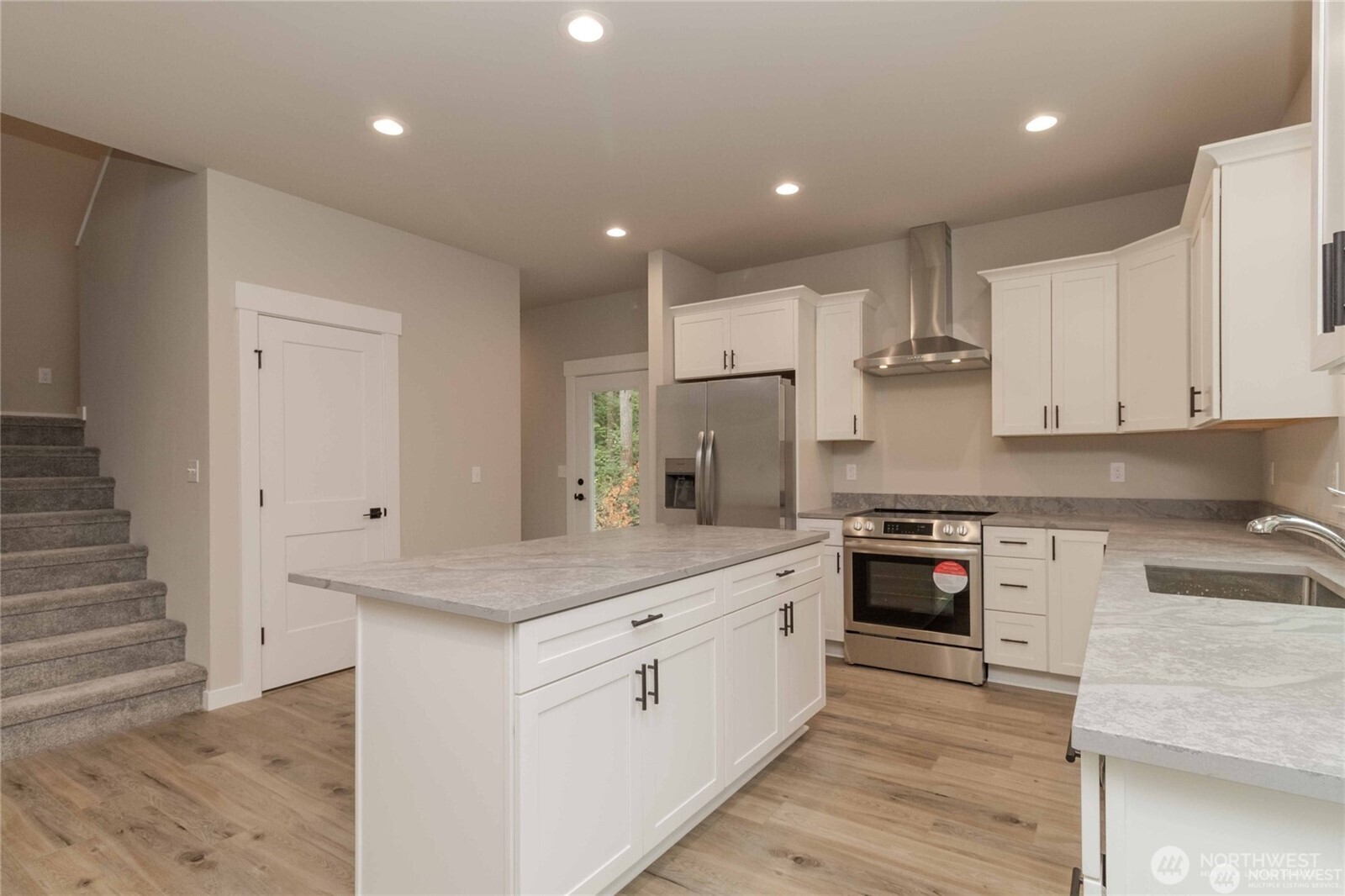 21649 Clear Lake Boulevard Property Photo 8