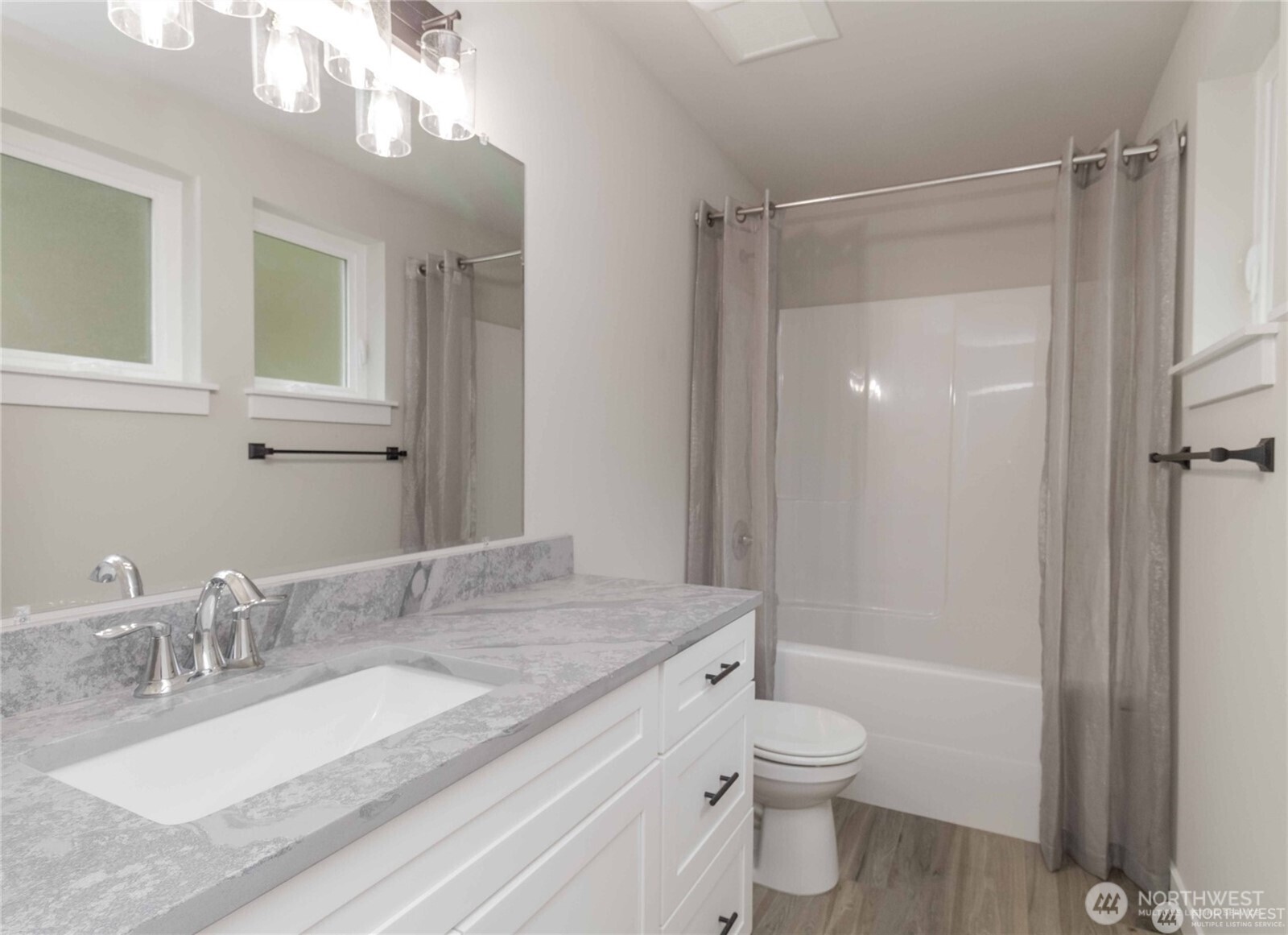 21649 Clear Lake Boulevard Property Photo 25