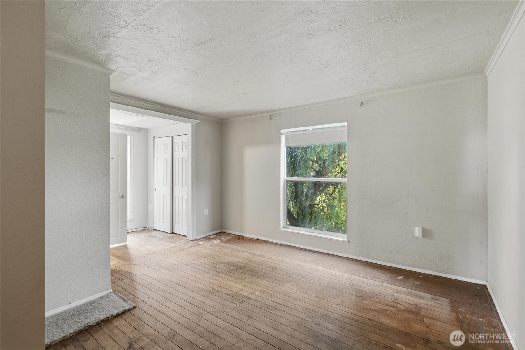 6703 Pioneer Highway Property Photo 11