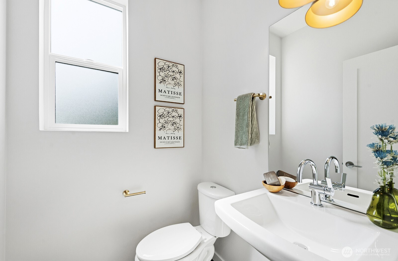 749 7th Avenue Property Photo 12