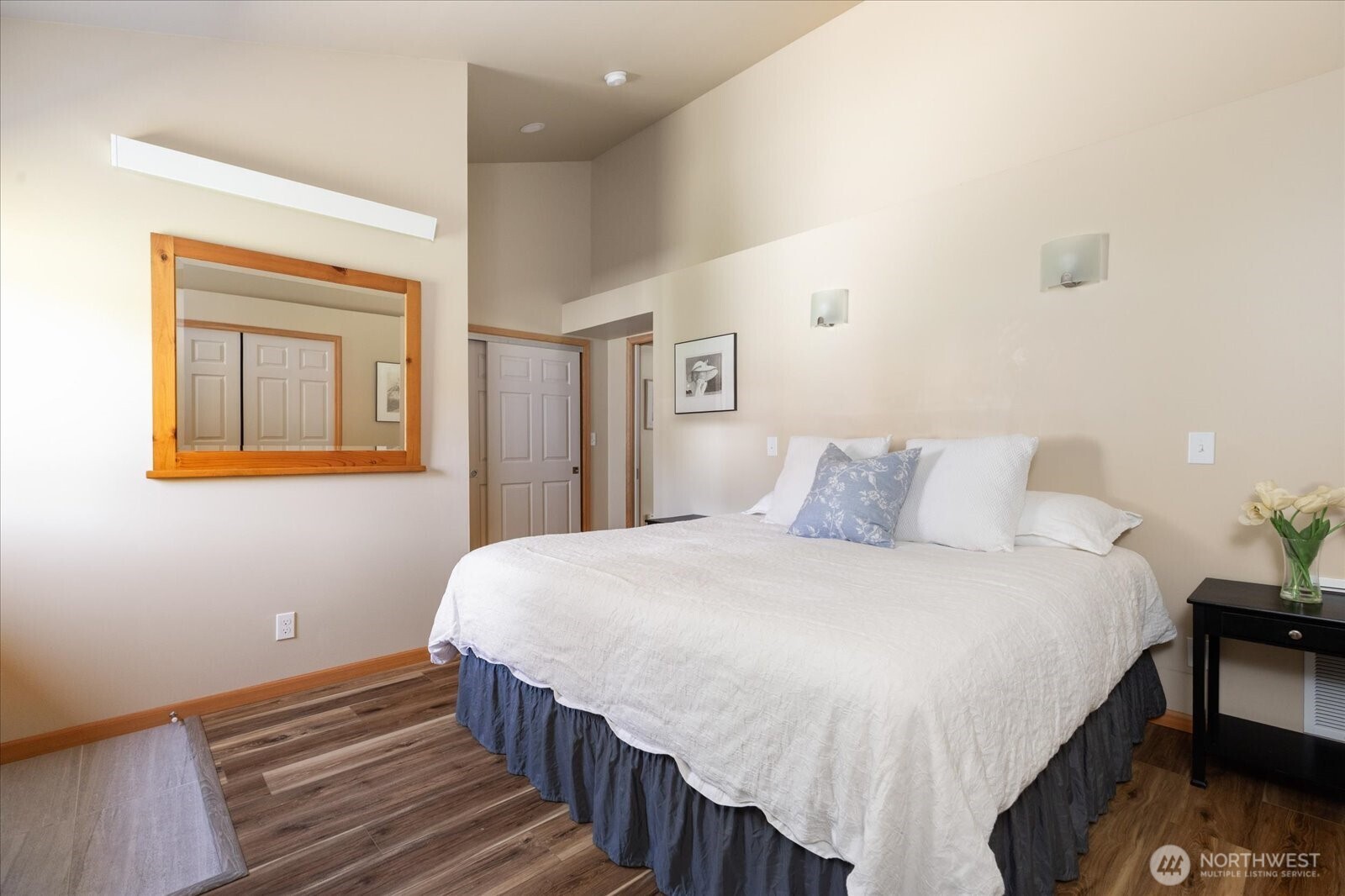 550 Wanamaker Property Photo 14