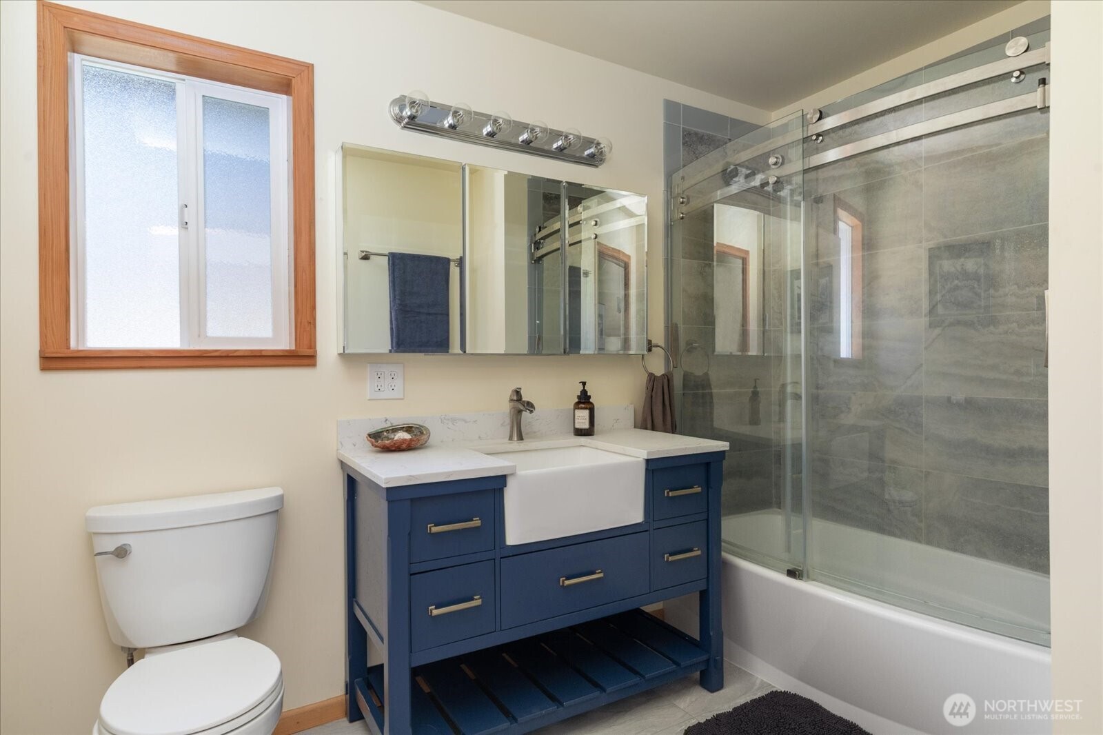 550 Wanamaker Property Photo 15