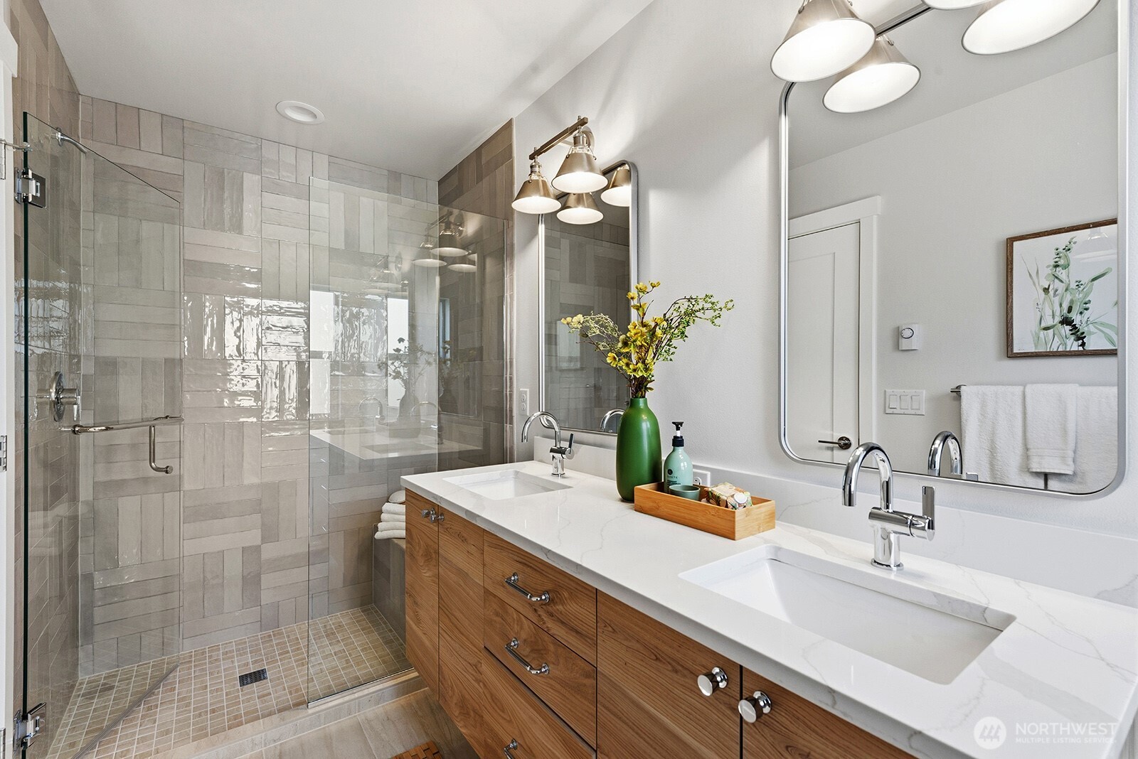 795 7th Avenue Property Photo 14