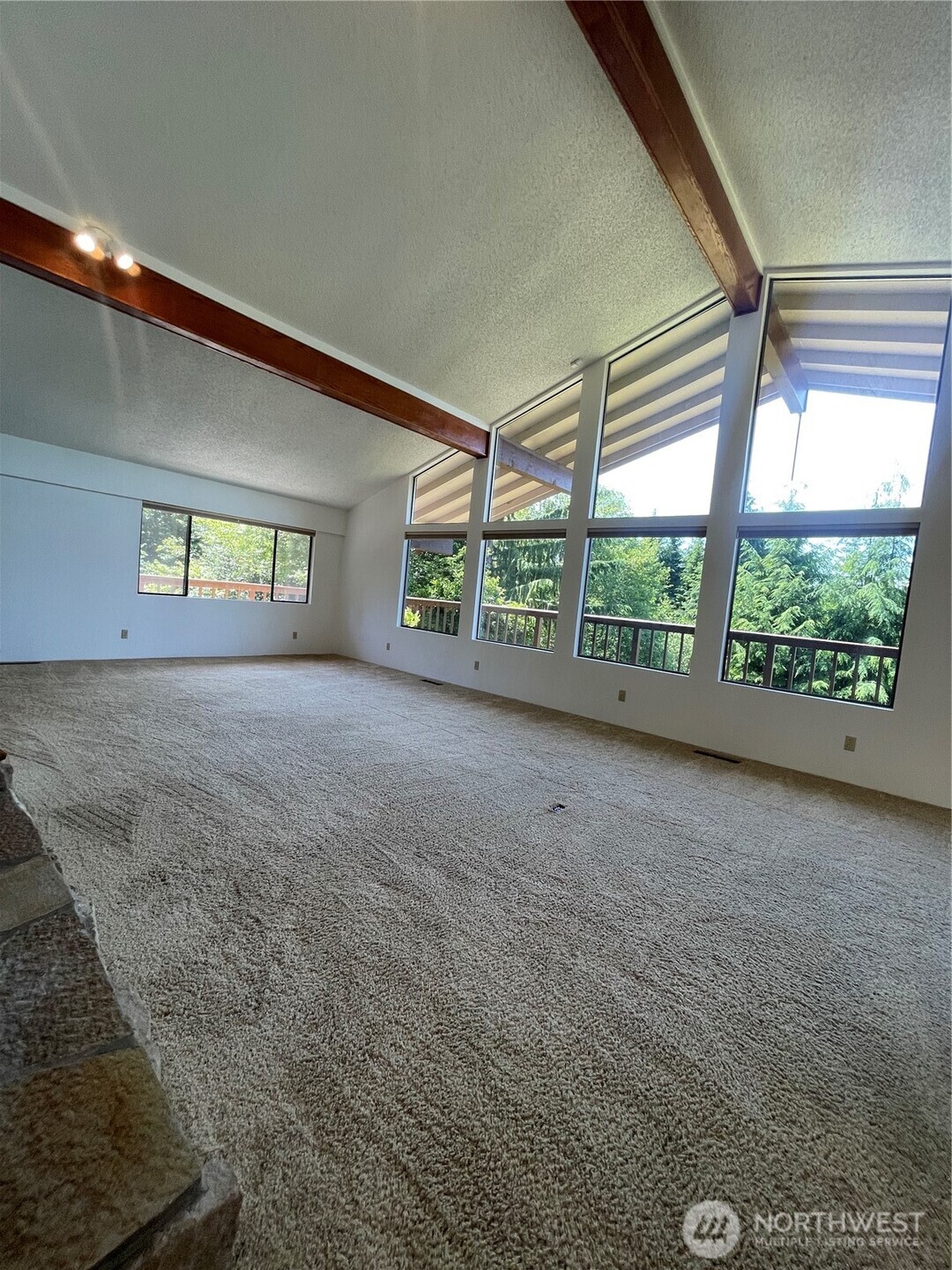 2151 Raymond-south Bend Road Property Photo 7