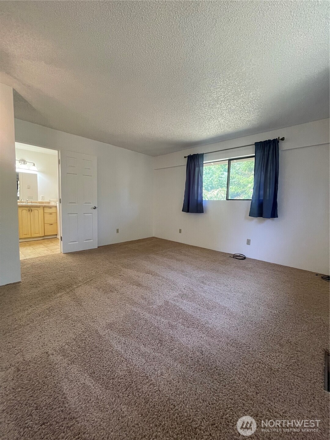 2151 Raymond-south Bend Road Property Photo 13