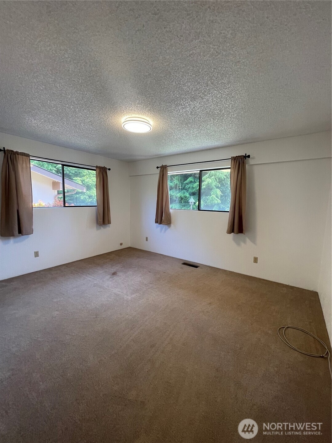 2151 Raymond-south Bend Road Property Photo 17