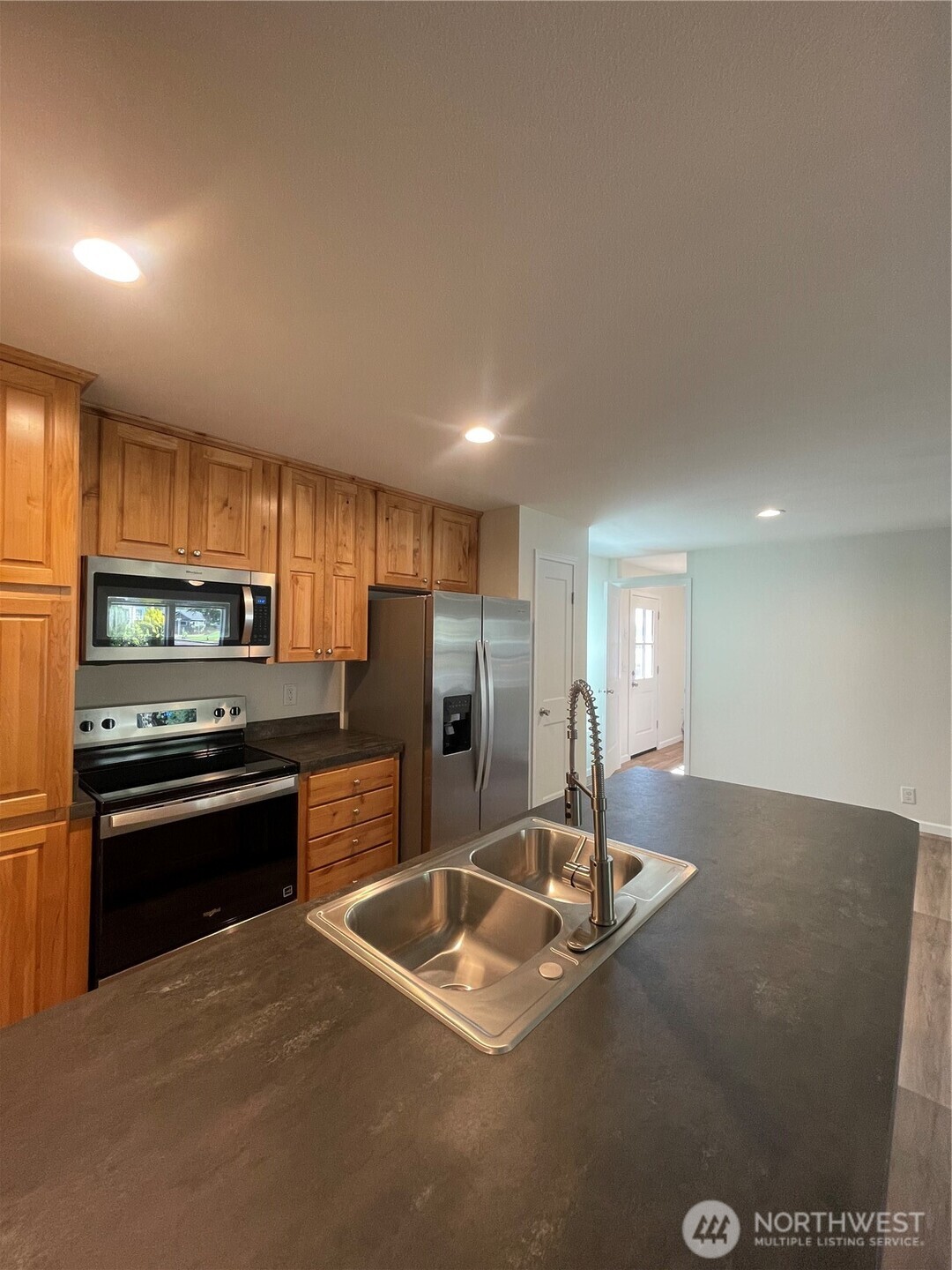 1603 Park Avenue Property Photo 8