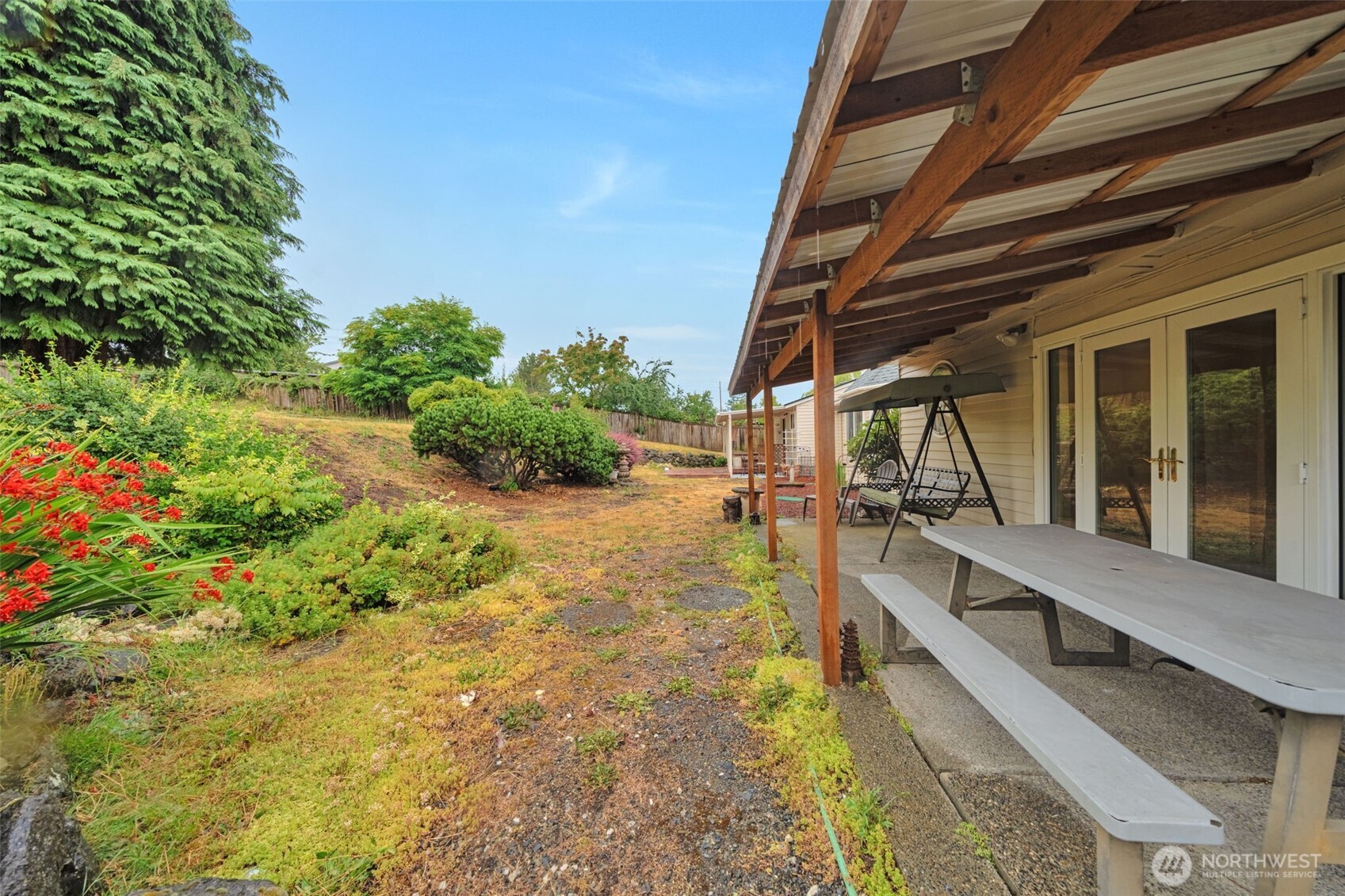 3811 S 239th Street Property Photo 5