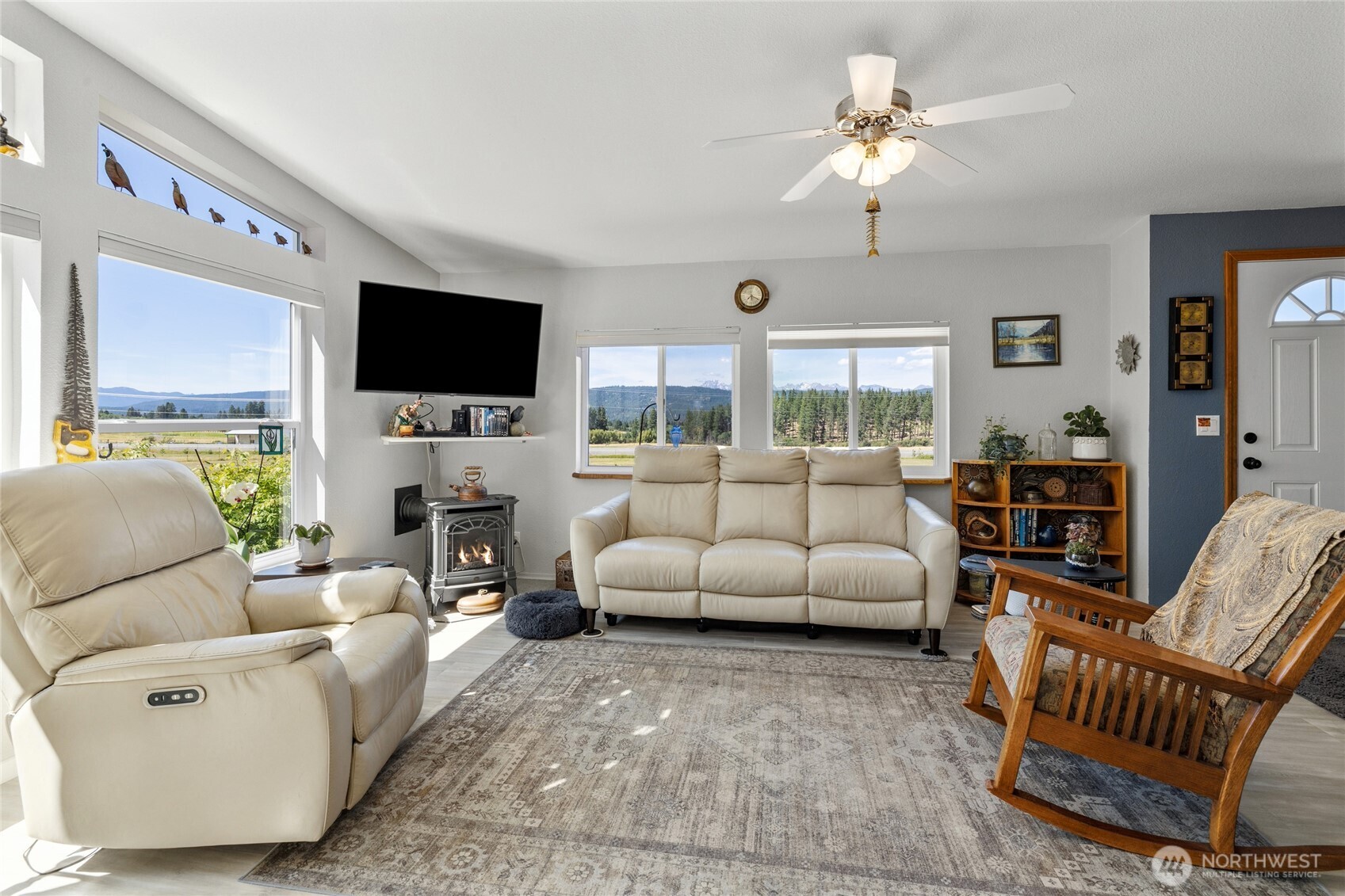 4200 Upper Peoh Point Road Property Photo 7