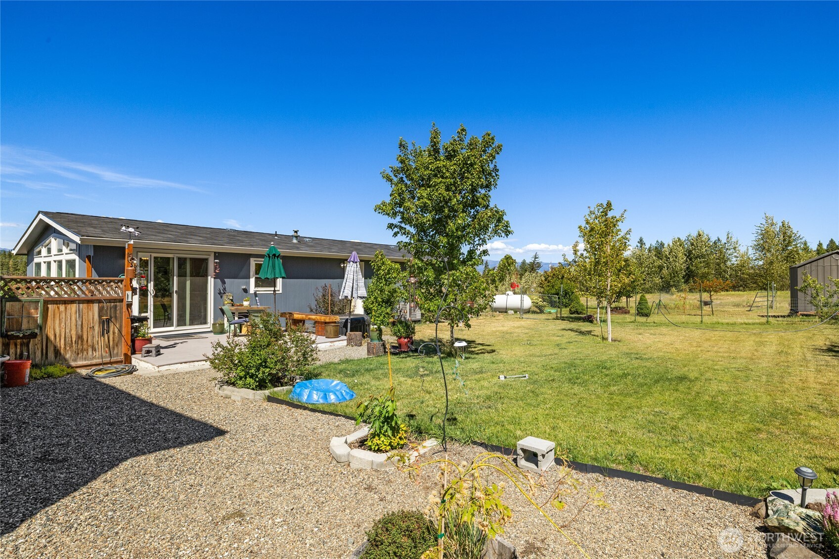 4200 Upper Peoh Point Road Property Photo 13