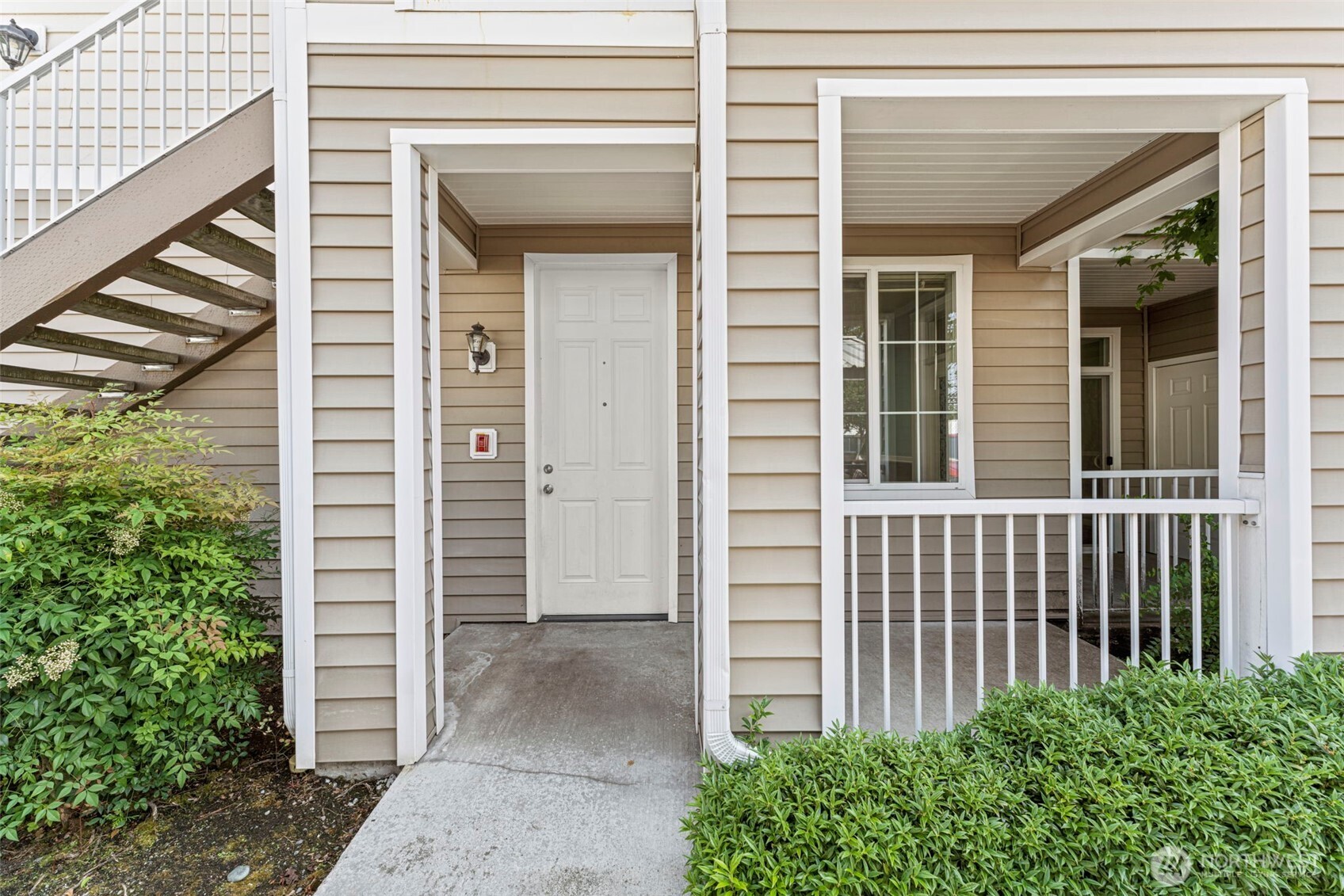 10015 186th Place 109 Property Photo 1