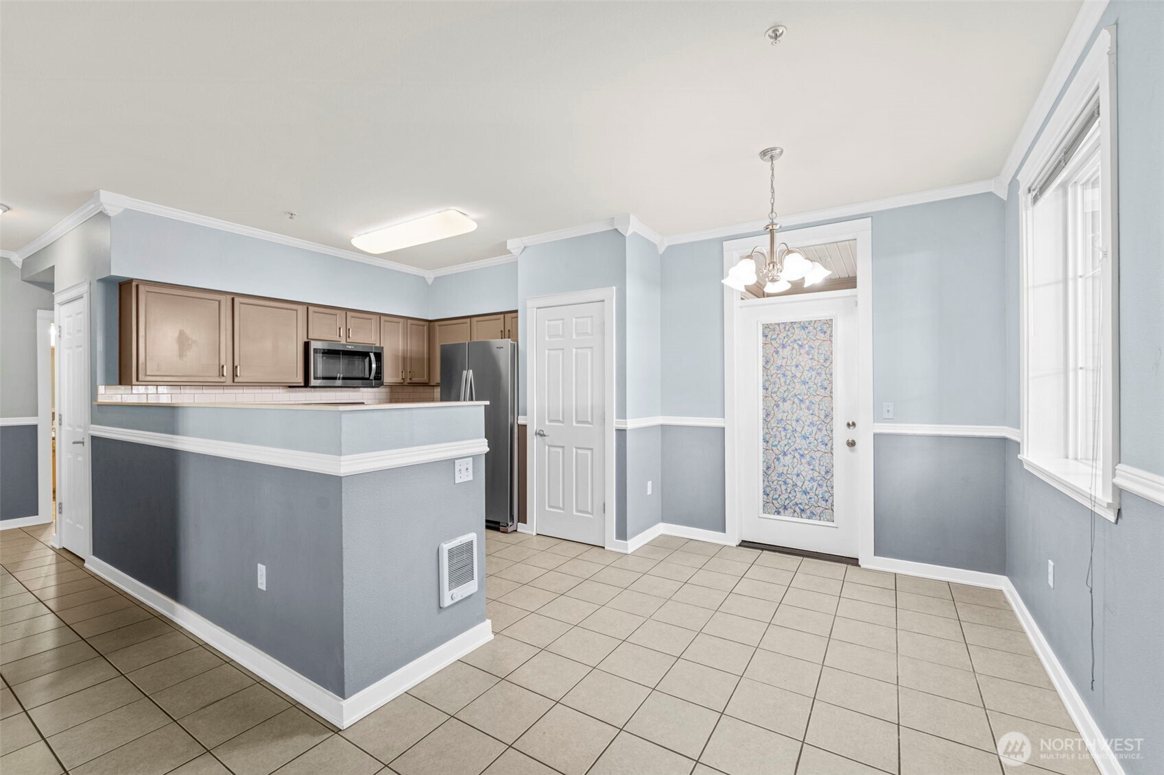 10015 186th Place 109 Property Photo 7