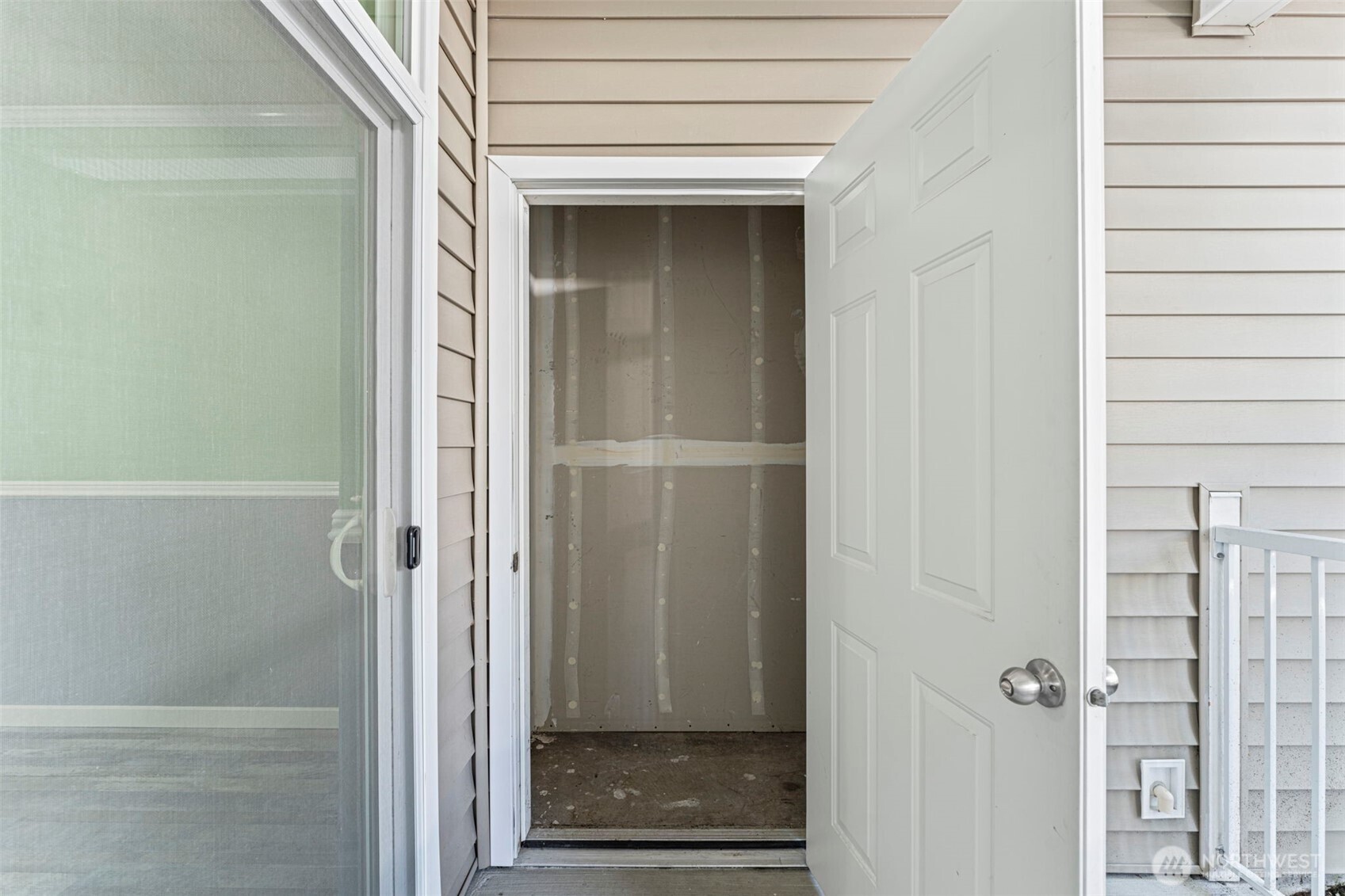 10015 186th Place 109 Property Photo 21