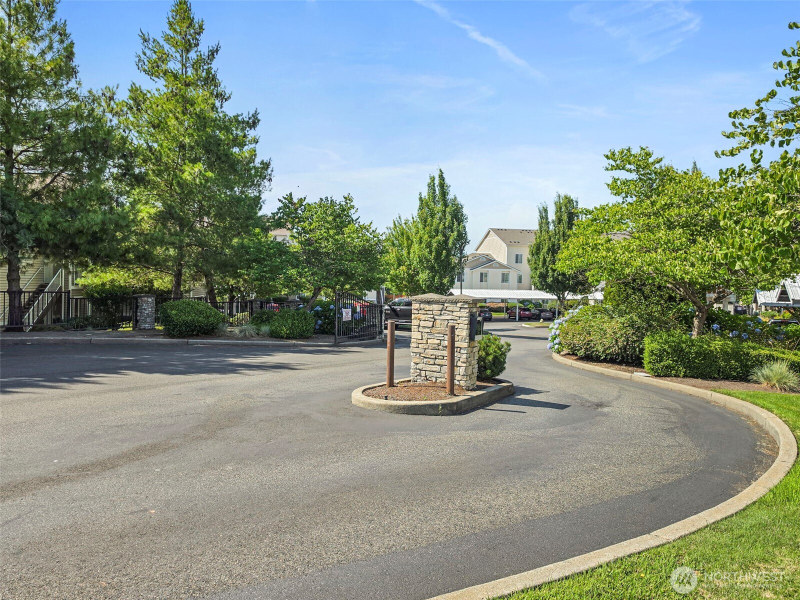 10015 186th Place 109 Property Photo 28