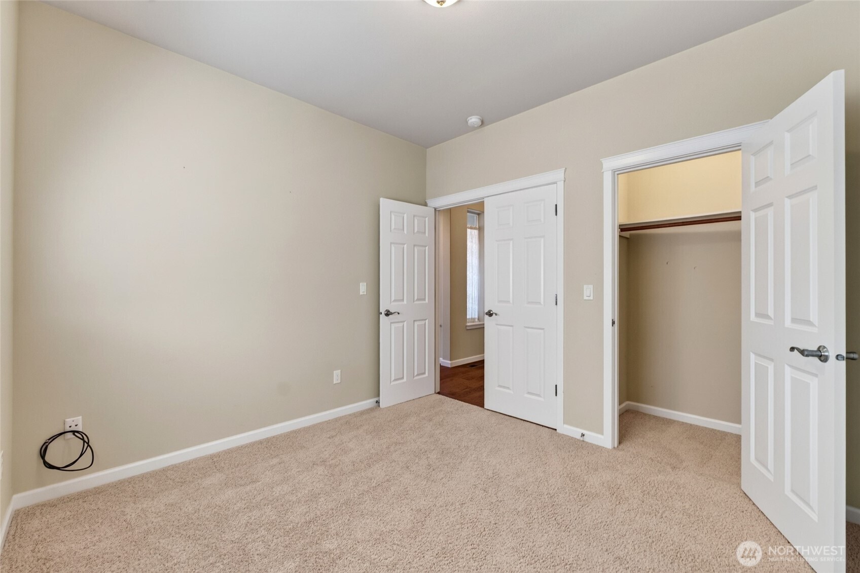 638 Mandee Street Property Photo 12