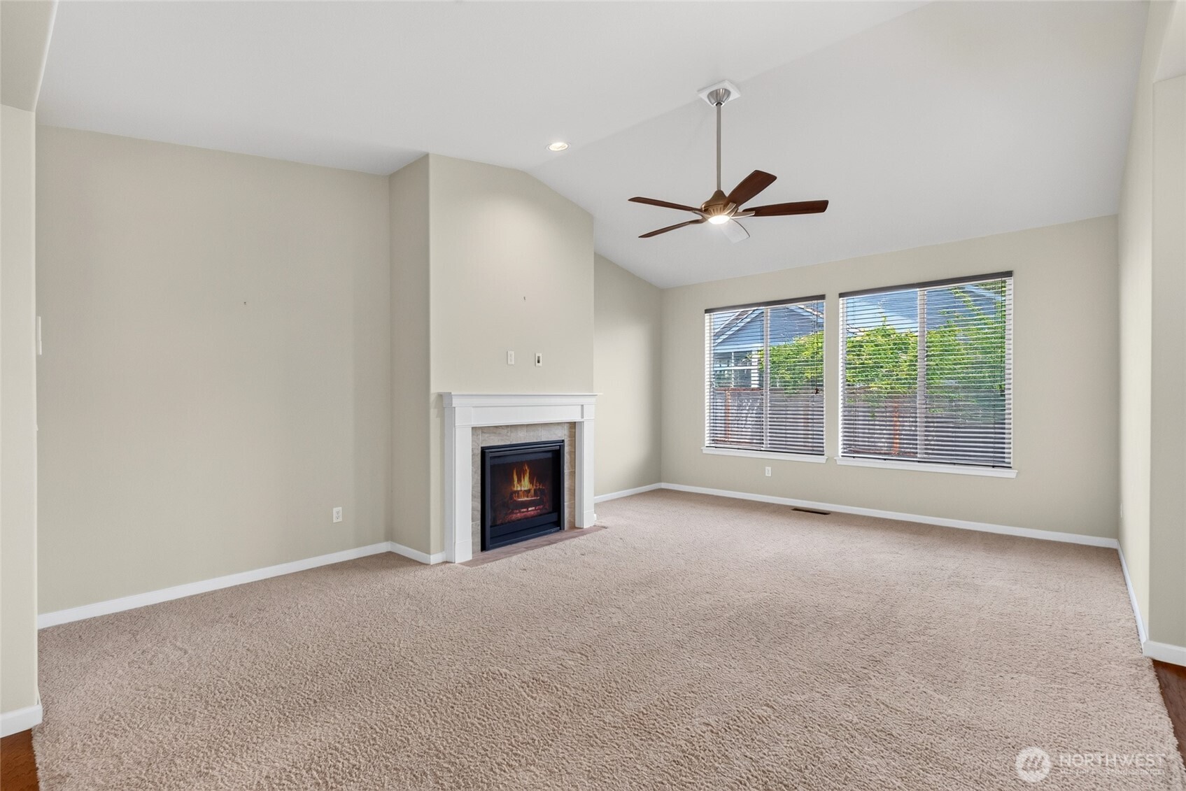 638 Mandee Street Property Photo 19