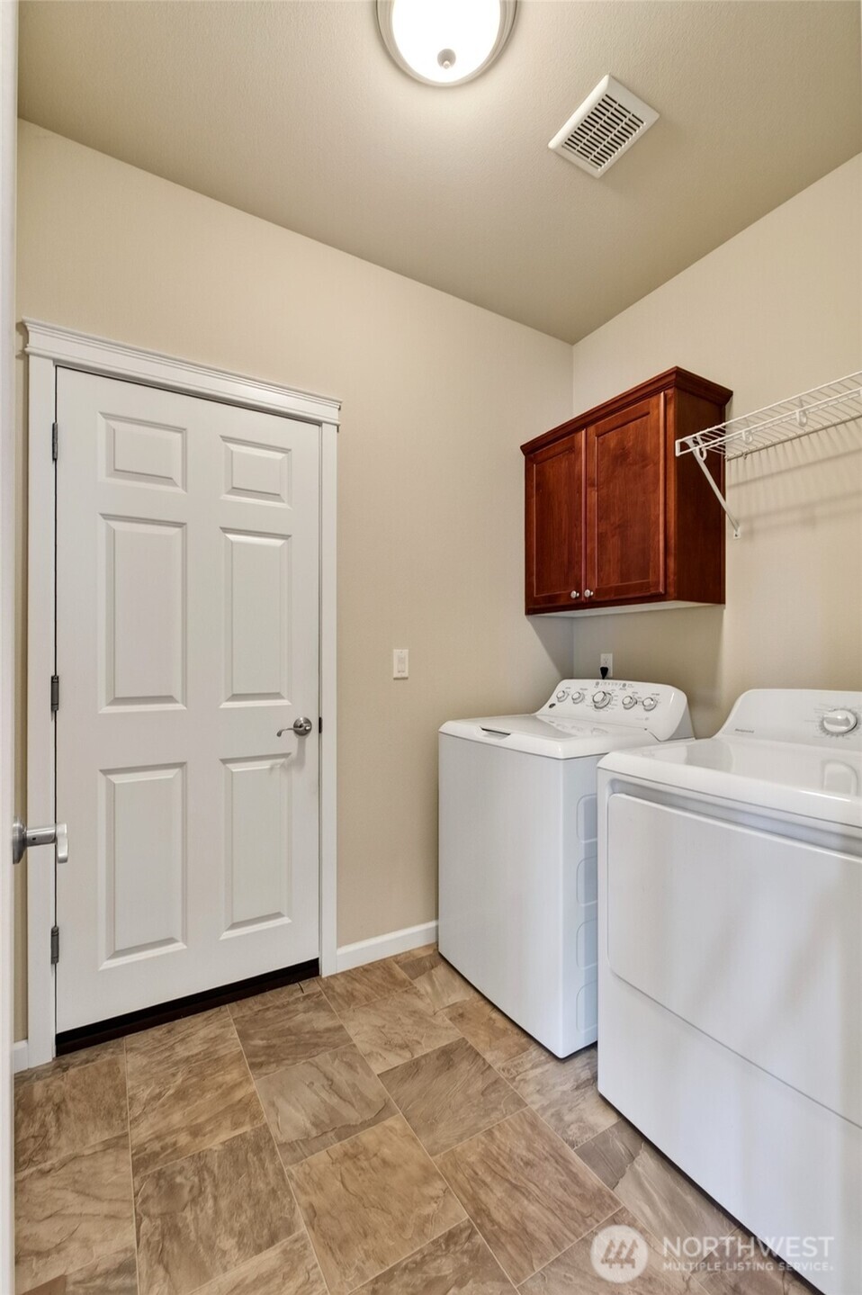 638 Mandee Street Property Photo 23