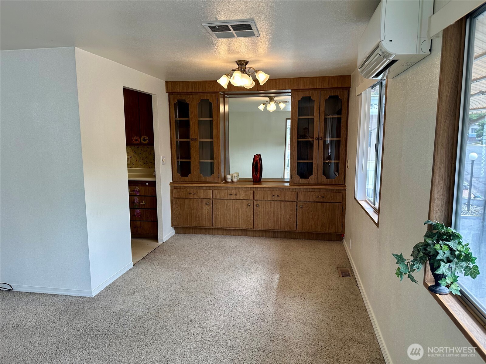 2302 R Street 54 Property Photo 6