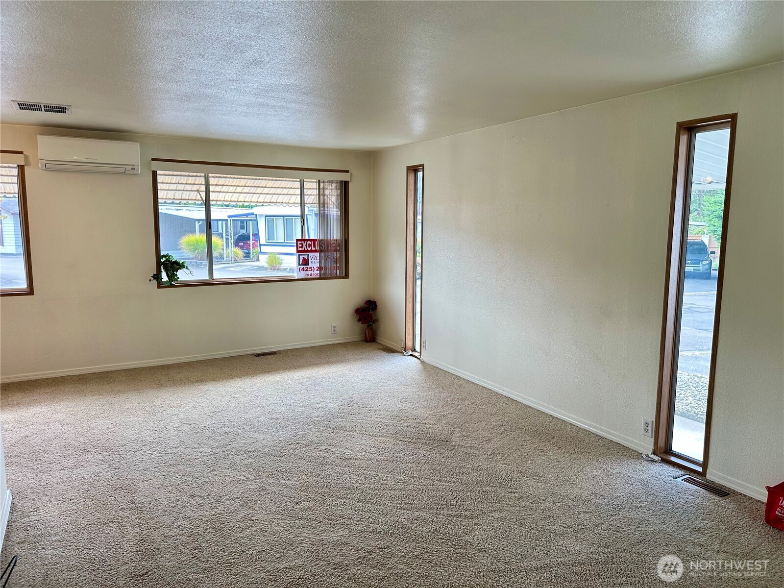 2302 R Street 54 Property Photo 7
