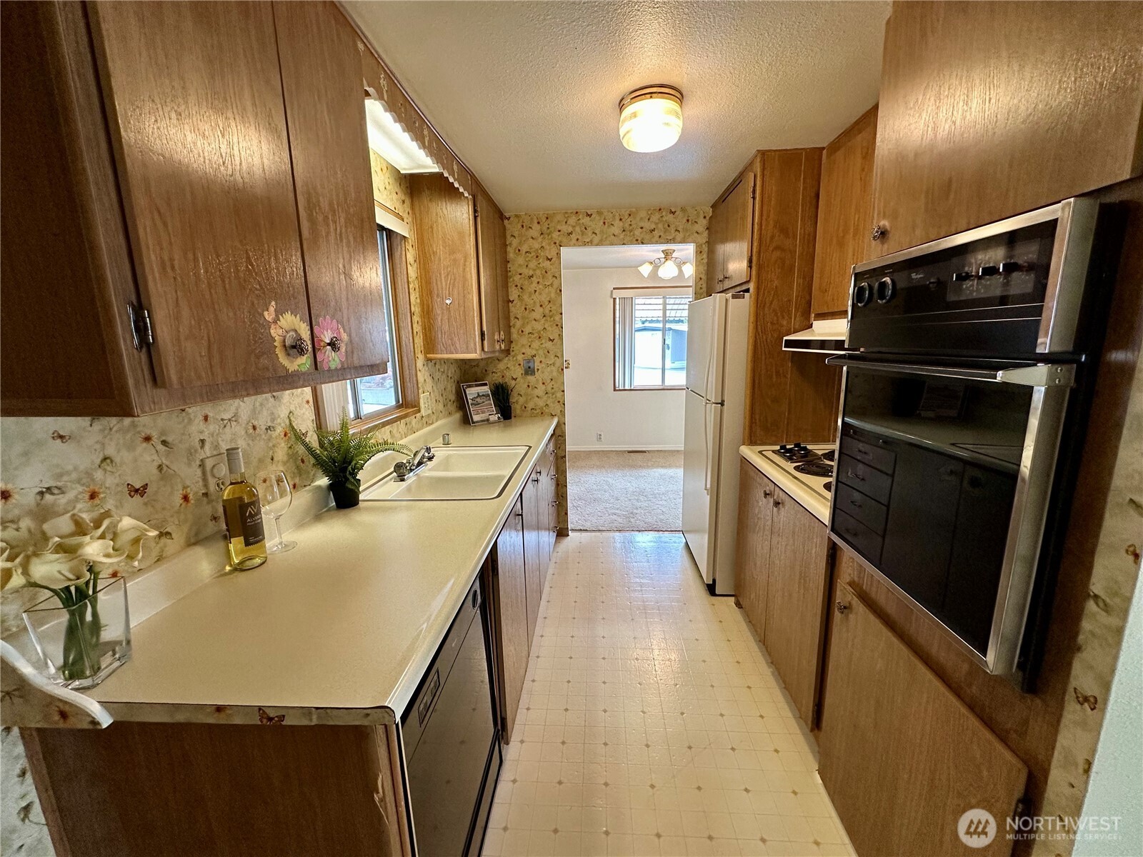2302 R Street 54 Property Photo 14