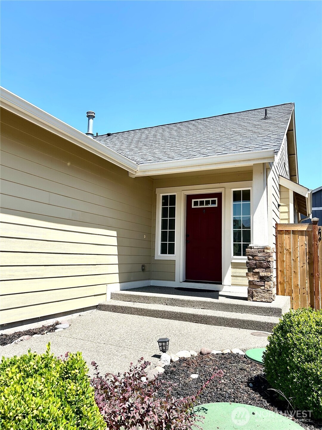 15172 Durant Drive Property Photo 2