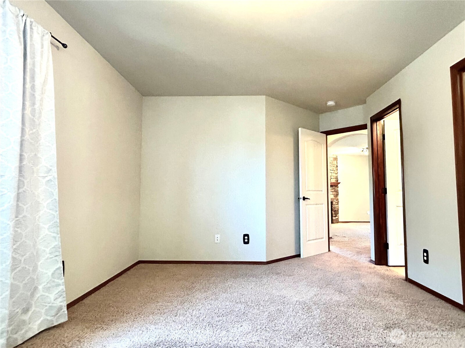 15172 Durant Drive Property Photo 11