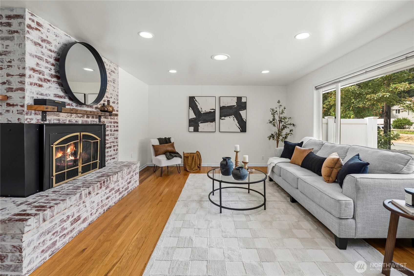 153 Sw 208th Street Property Photo 4