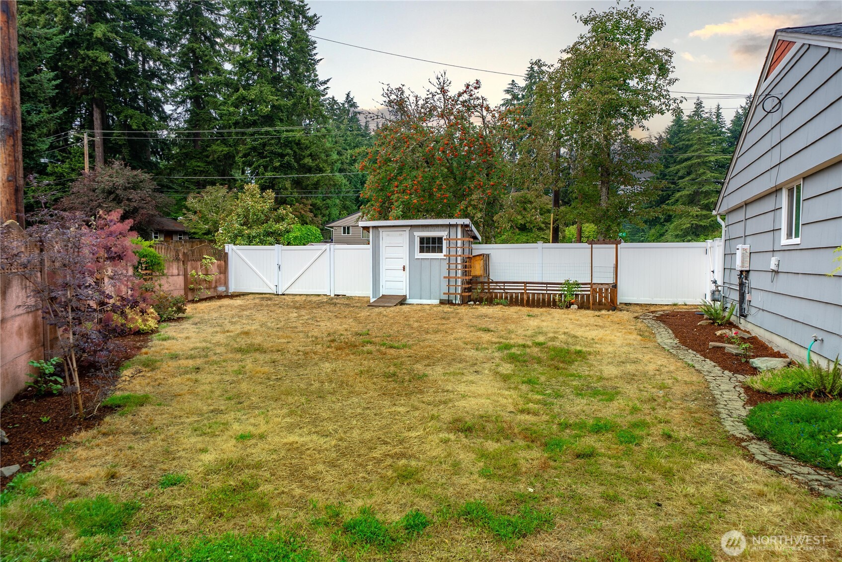 153 Sw 208th Street Property Photo 23