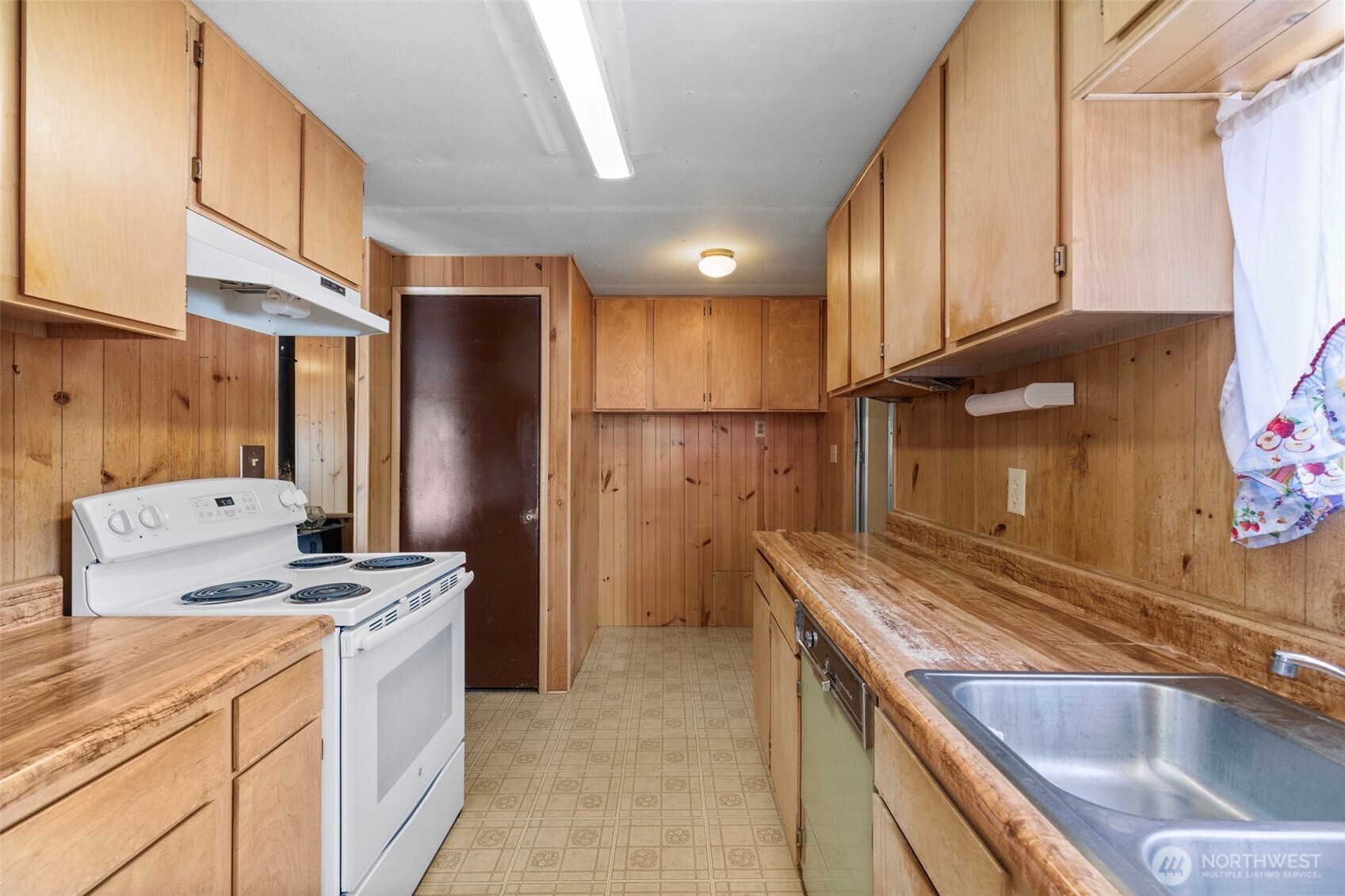 21408 Big Valley Road Property Photo 9