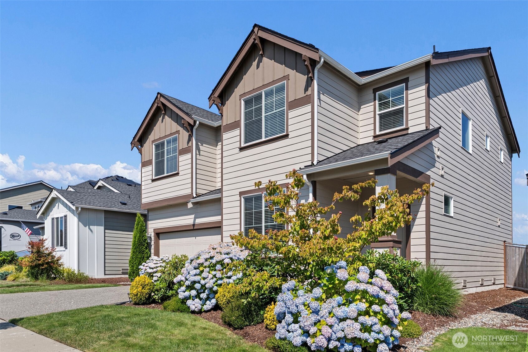 1379 Baker Heights Loop Property Photo 4