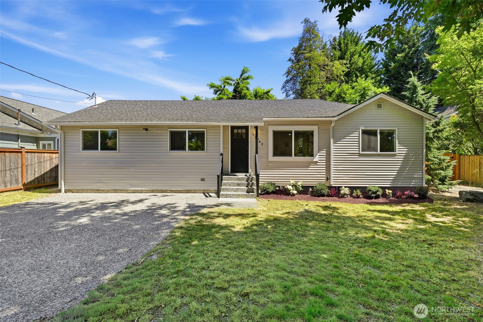 12042 14th Avenue Property Photo 1