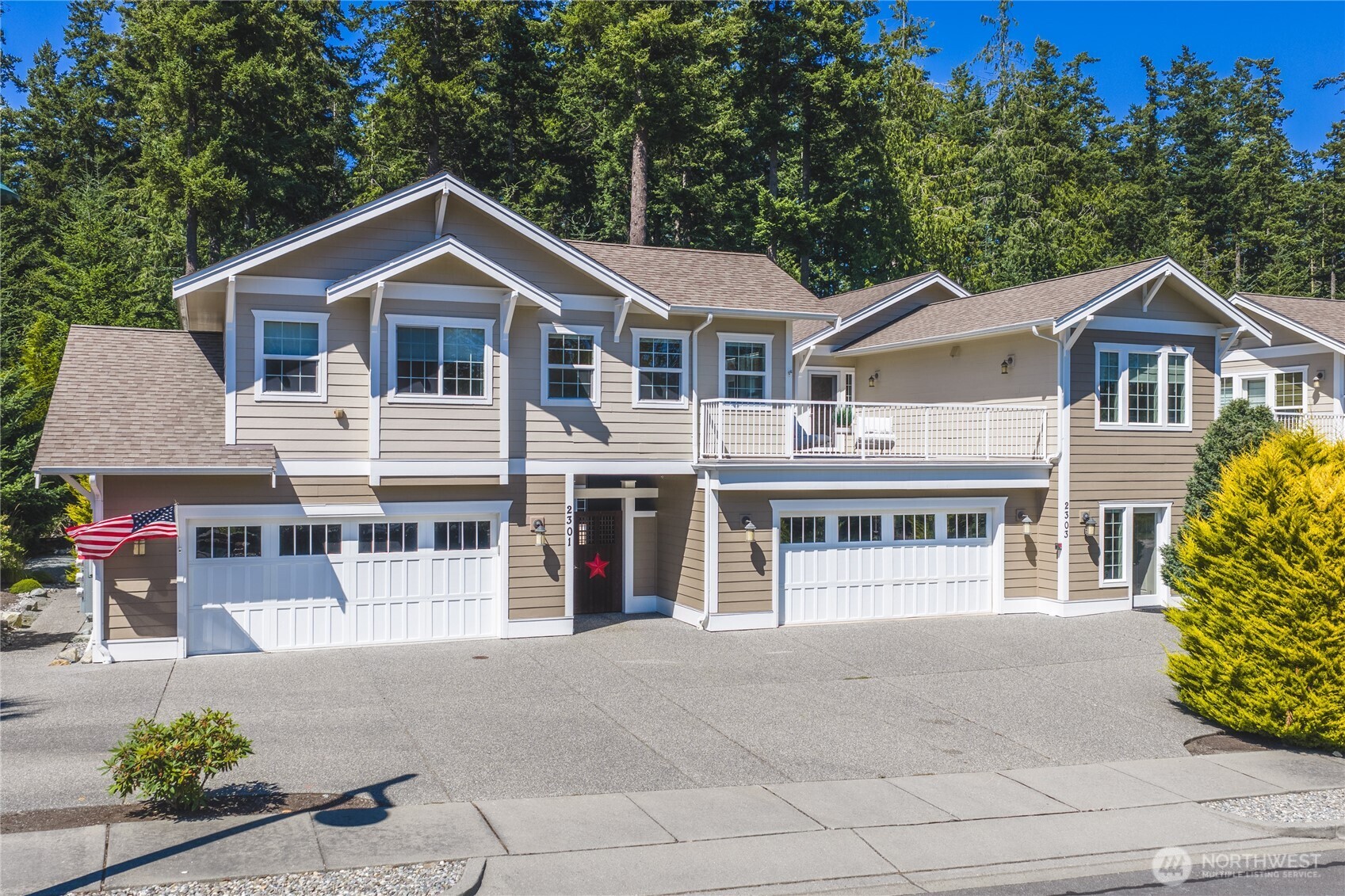 2303 Sundown Court Property Photo 1