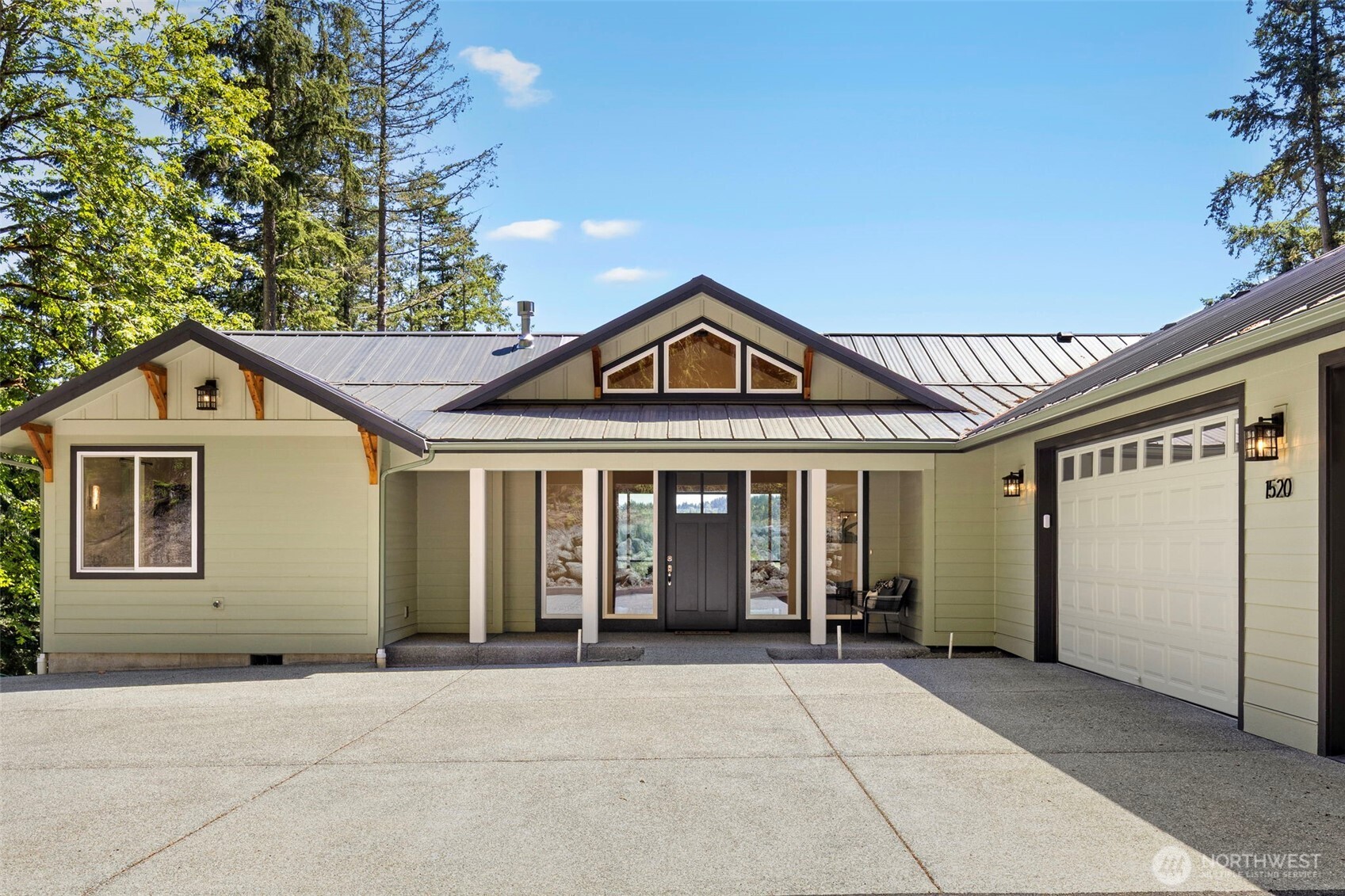1520 West Valley Property Photo 3