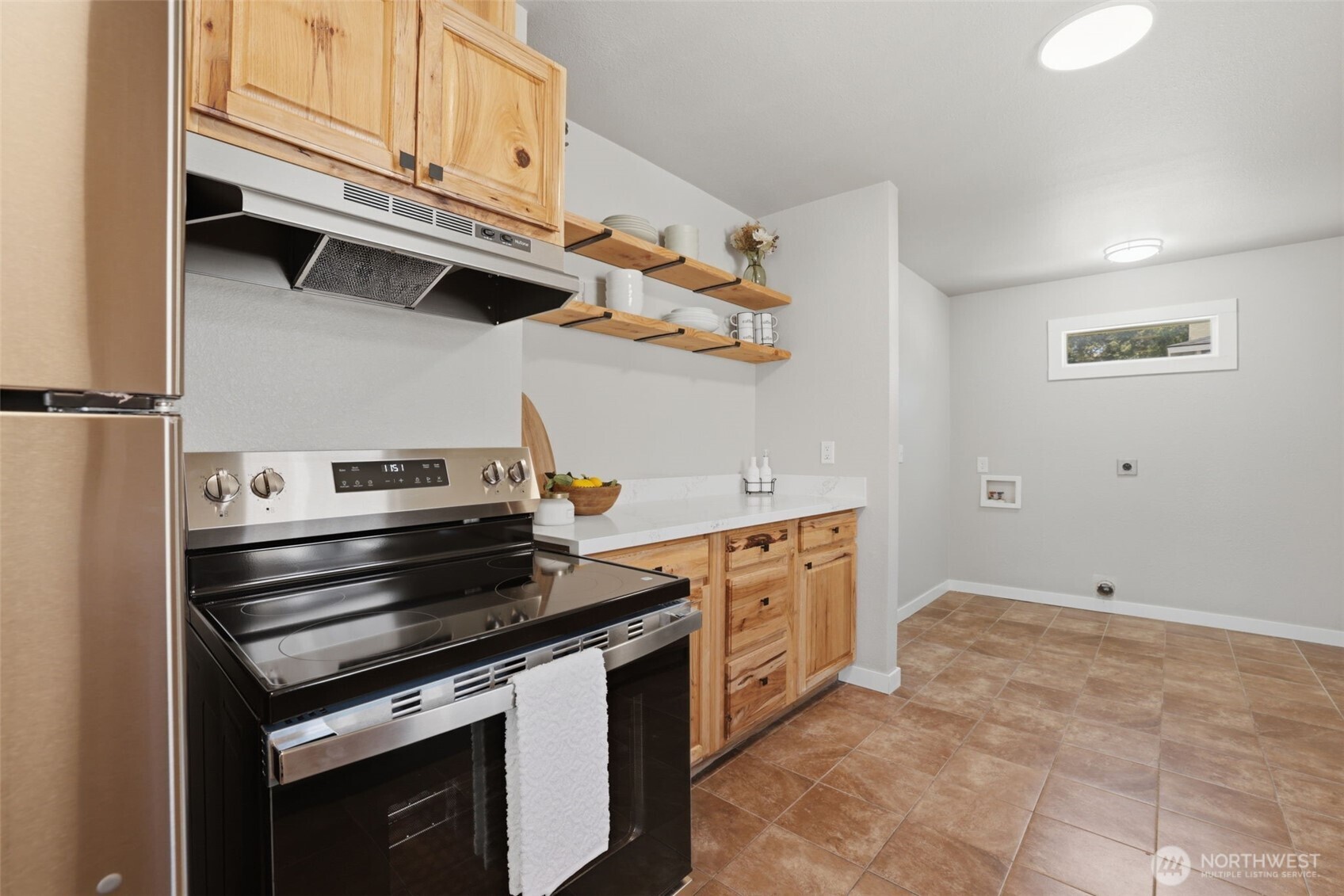 504 Methow Street Property Photo 6