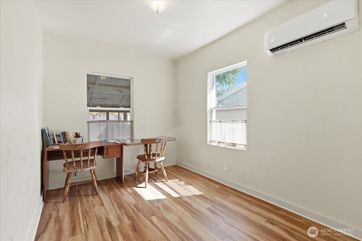 214 A Street Property Photo 9