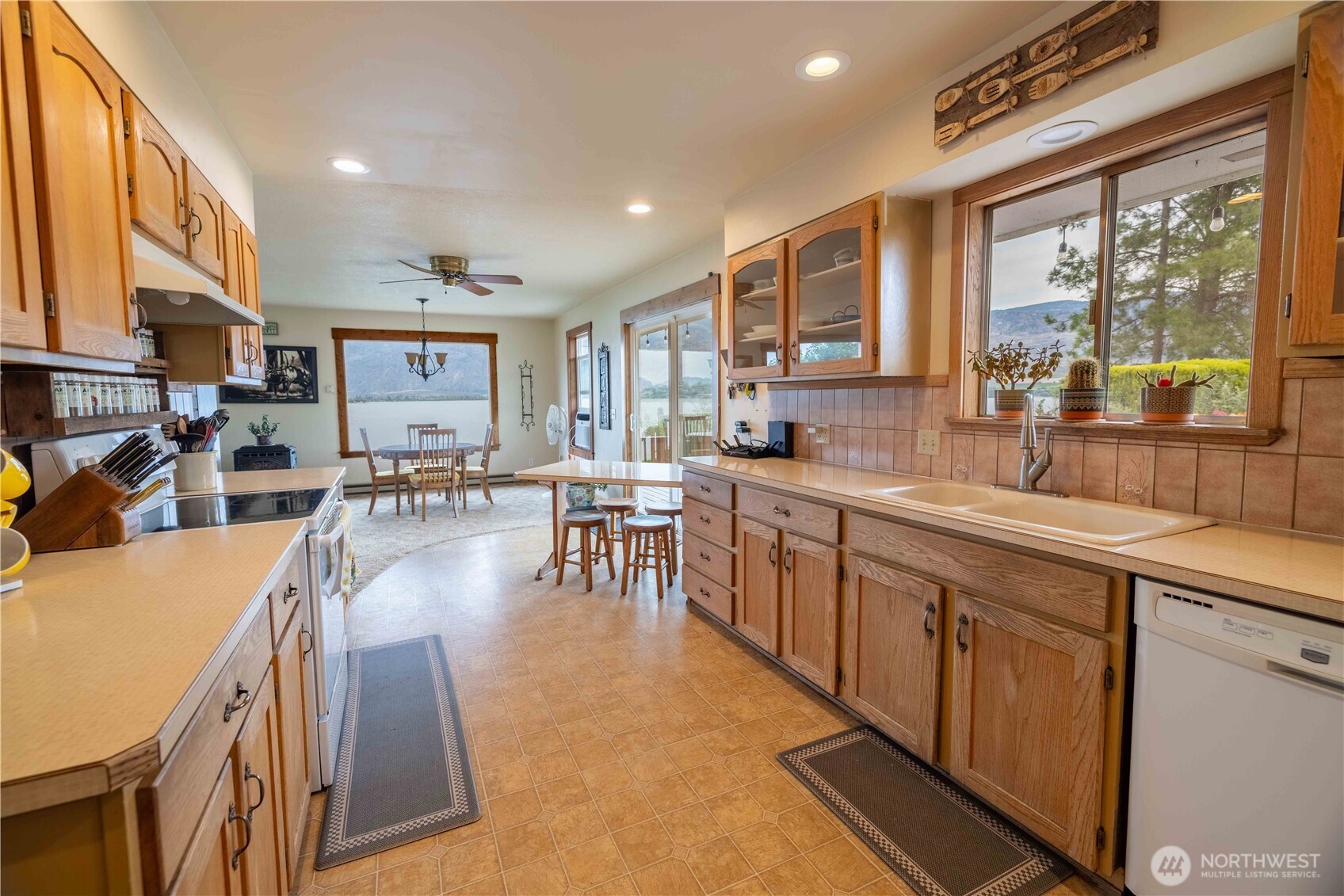 66 Boundary Point Road Property Photo 18