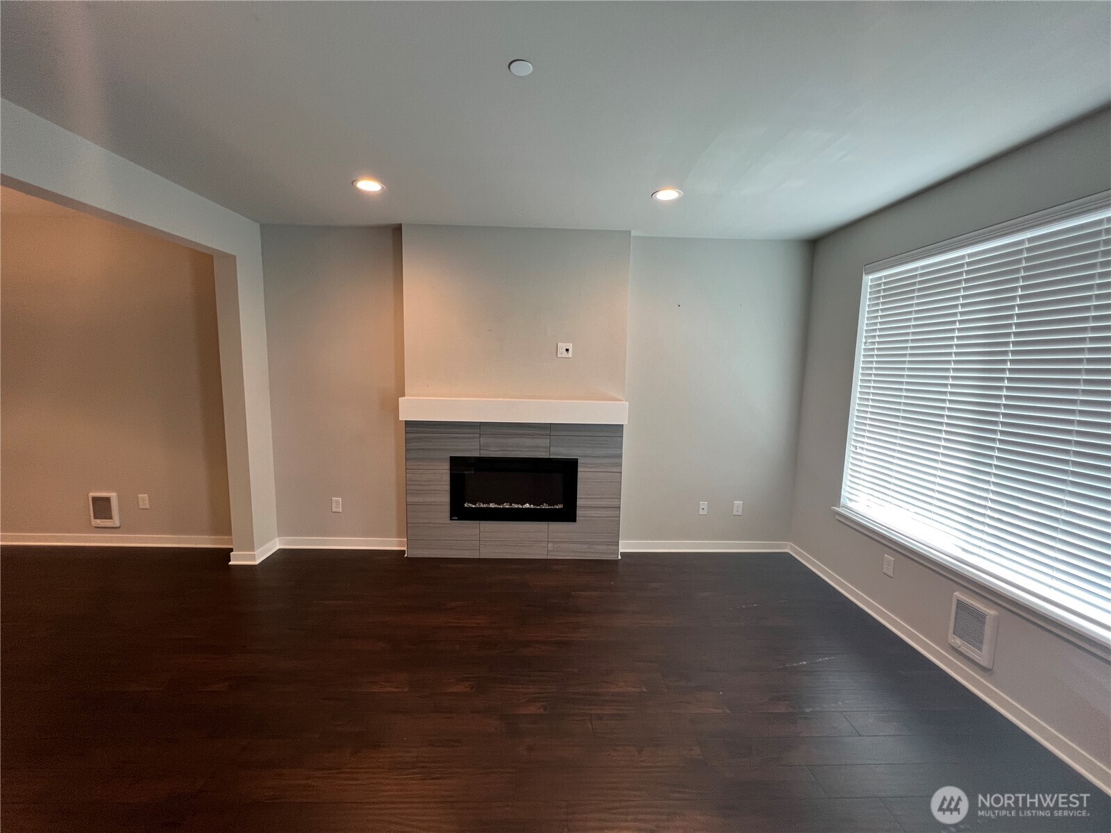 14913 48th Avenue C3 Property Photo 8