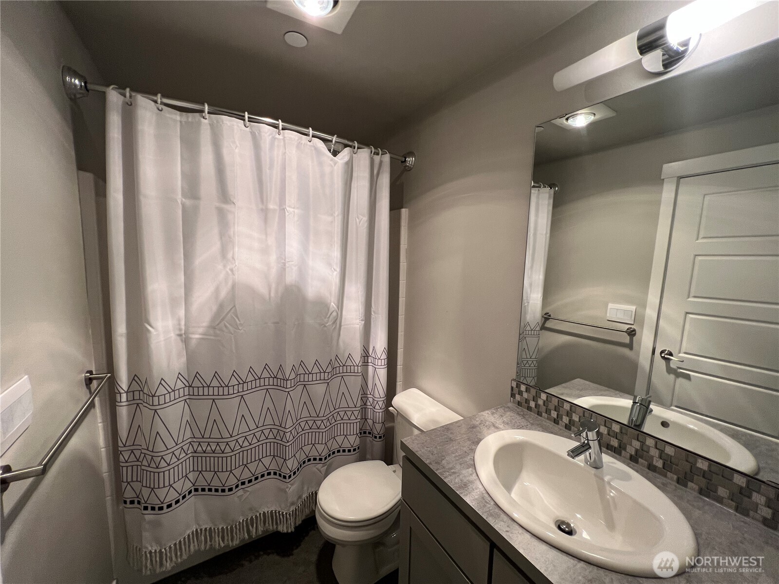 14913 48th Avenue C3 Property Photo 12