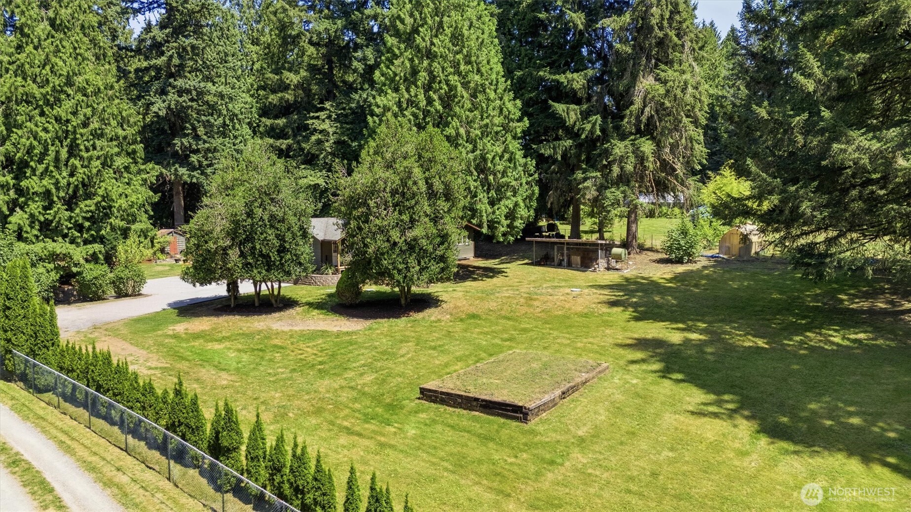 7524 Maltby Road Property Photo 36