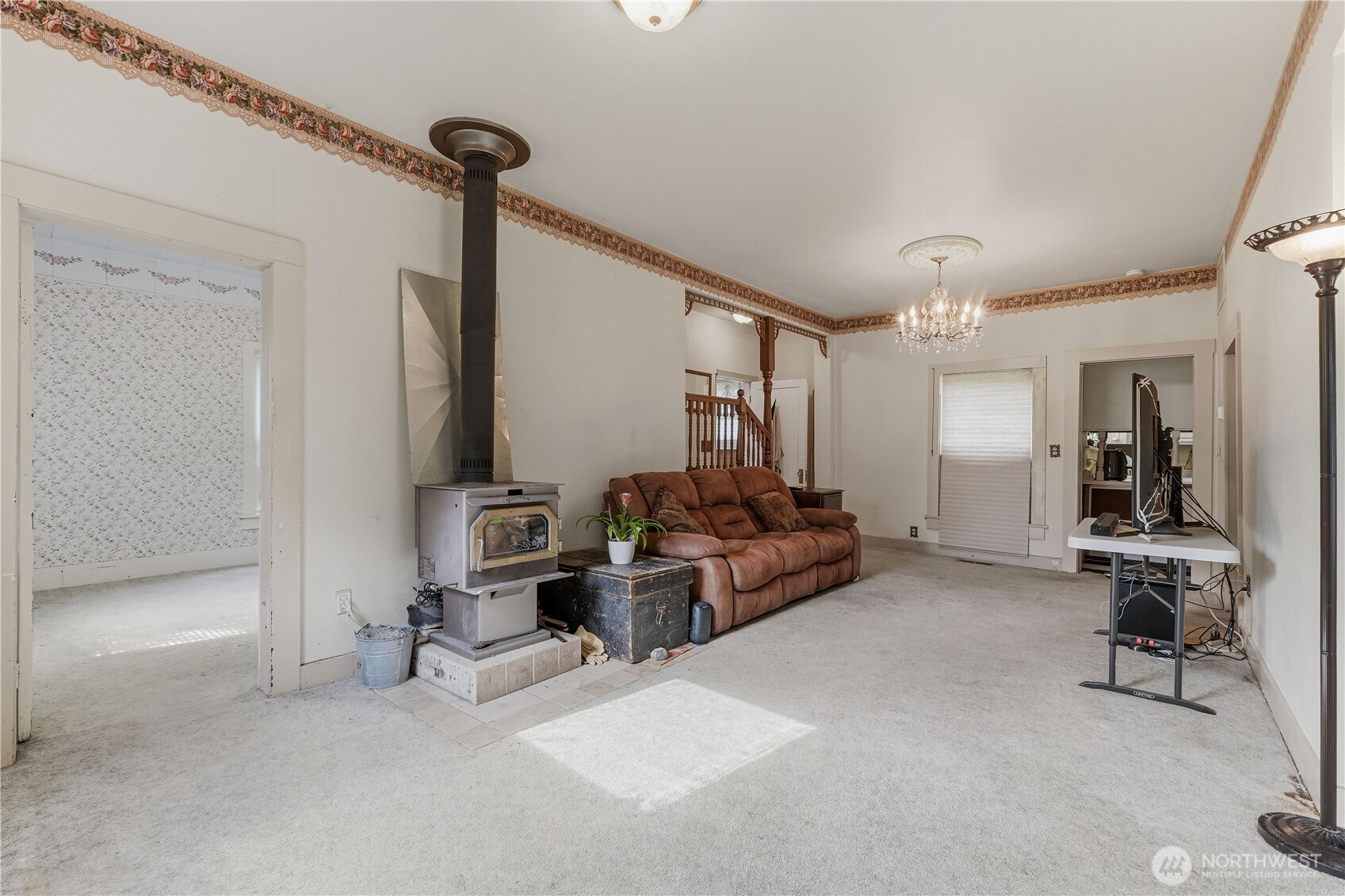 5601 Airport Road Property Photo 4