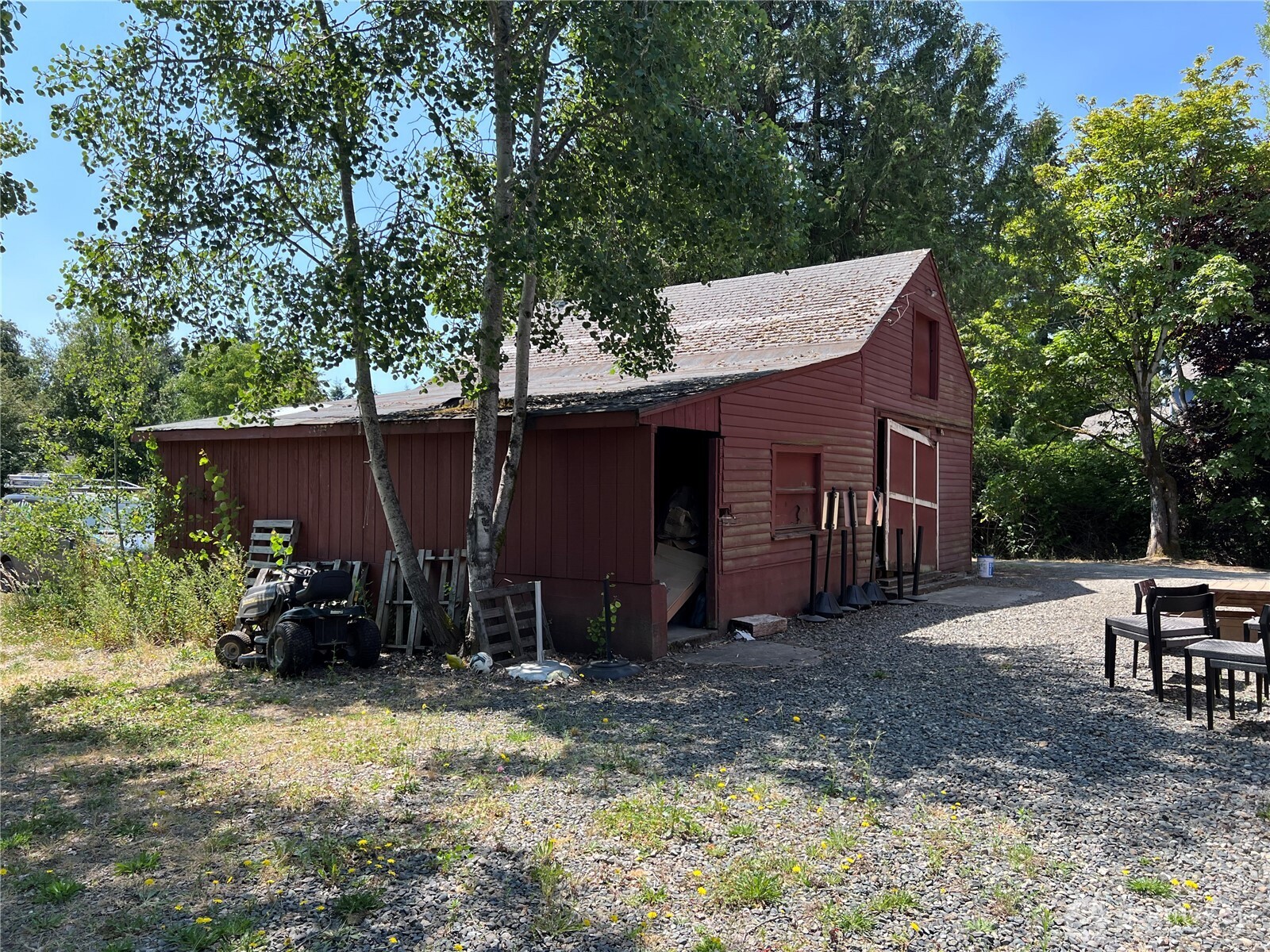 1308 104th Street Property Photo 4